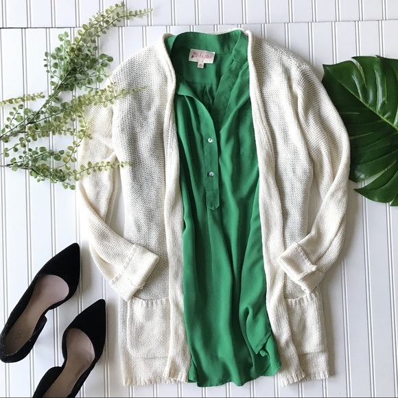 Tops - Green tunic top 3/4 roll up long sleeve pocket